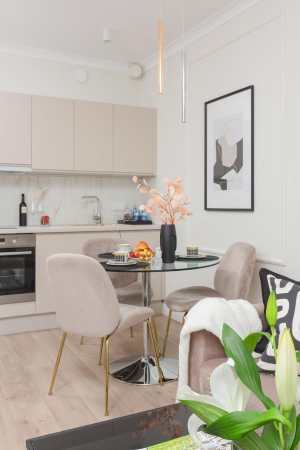 Mennica Residence Central Apartment By Renters Prestige Βαρσοβία Εξωτερικό φωτογραφία