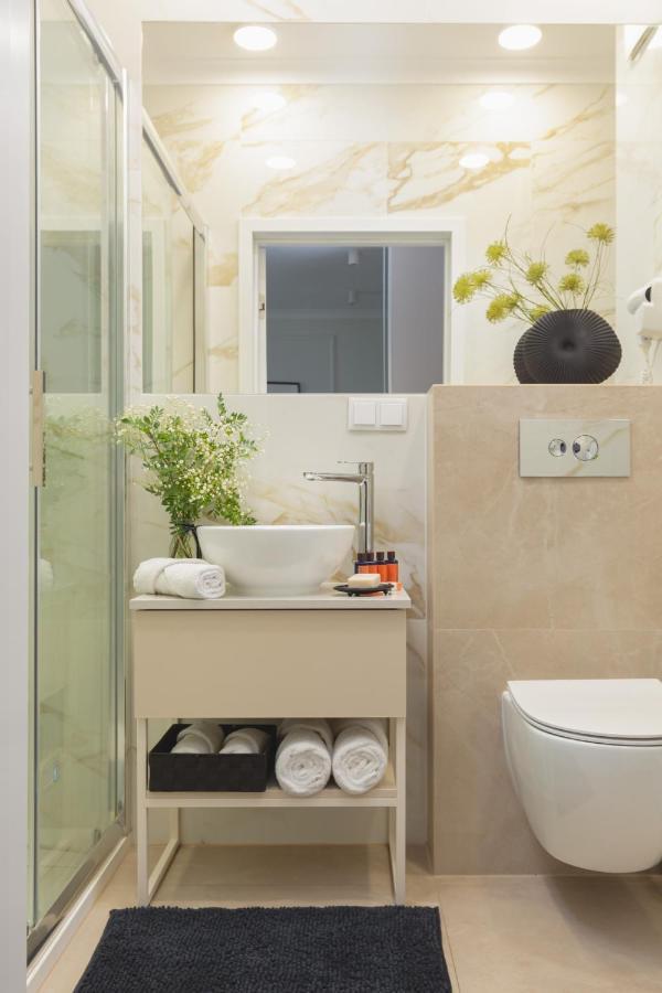 Mennica Residence Central Apartment By Renters Prestige Βαρσοβία Εξωτερικό φωτογραφία