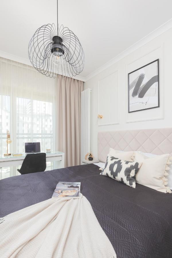 Mennica Residence Central Apartment By Renters Prestige Βαρσοβία Εξωτερικό φωτογραφία