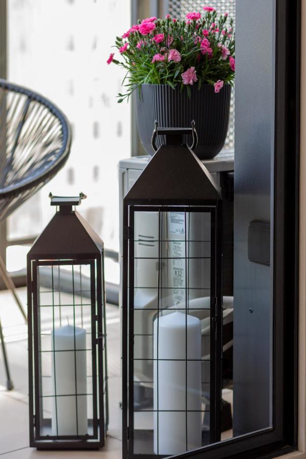 Mennica Residence Central Apartment By Renters Prestige Βαρσοβία Εξωτερικό φωτογραφία